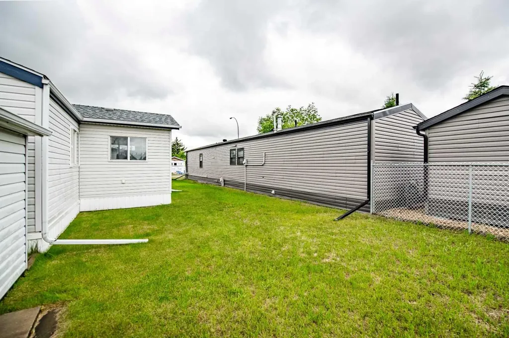 37543 England Way Rural Red Deer County AB T4S 2C3
