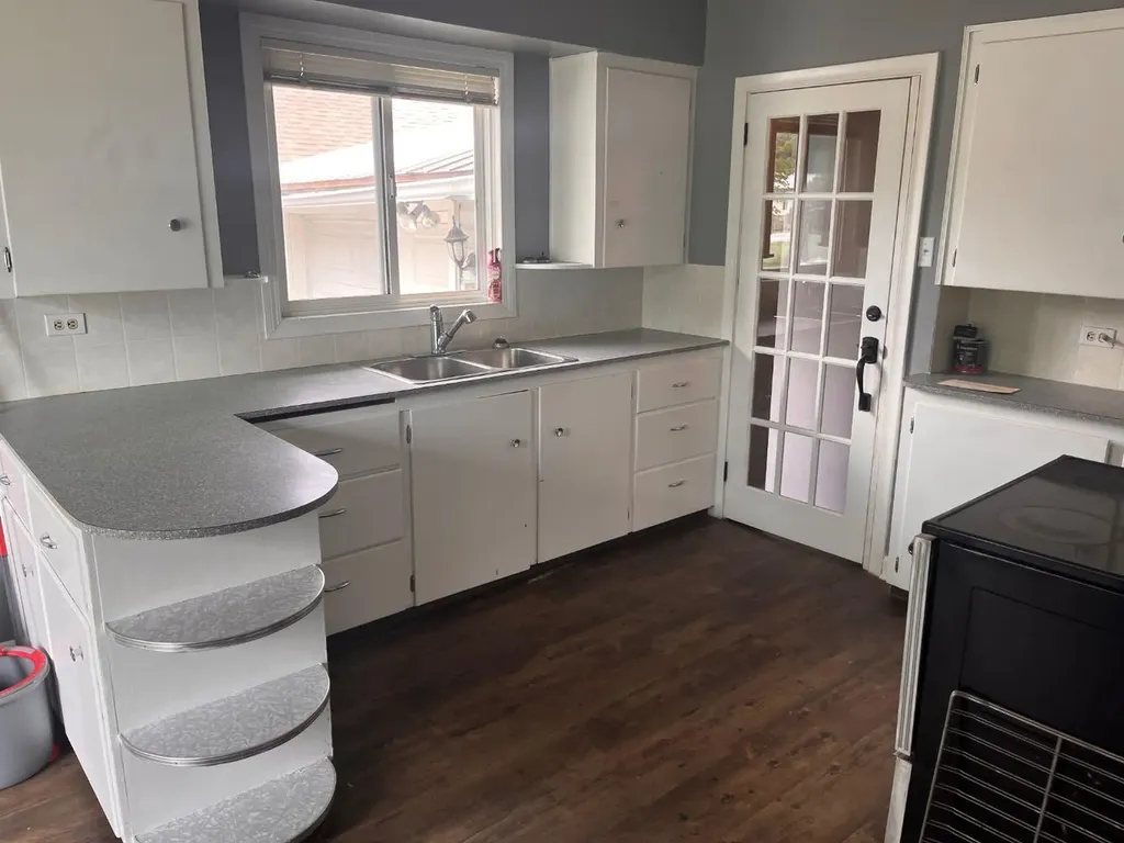 213 2nd Avenue Milk River AB T0K 1M0