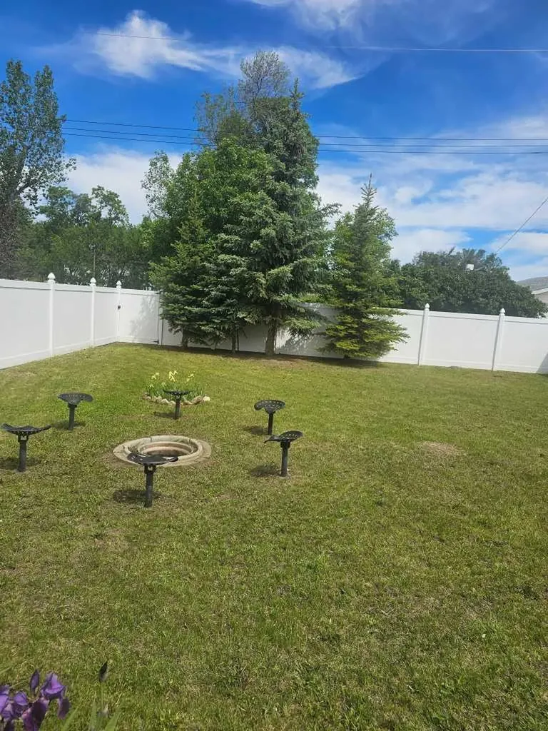 213 2nd Avenue Milk River AB T0K 1M0