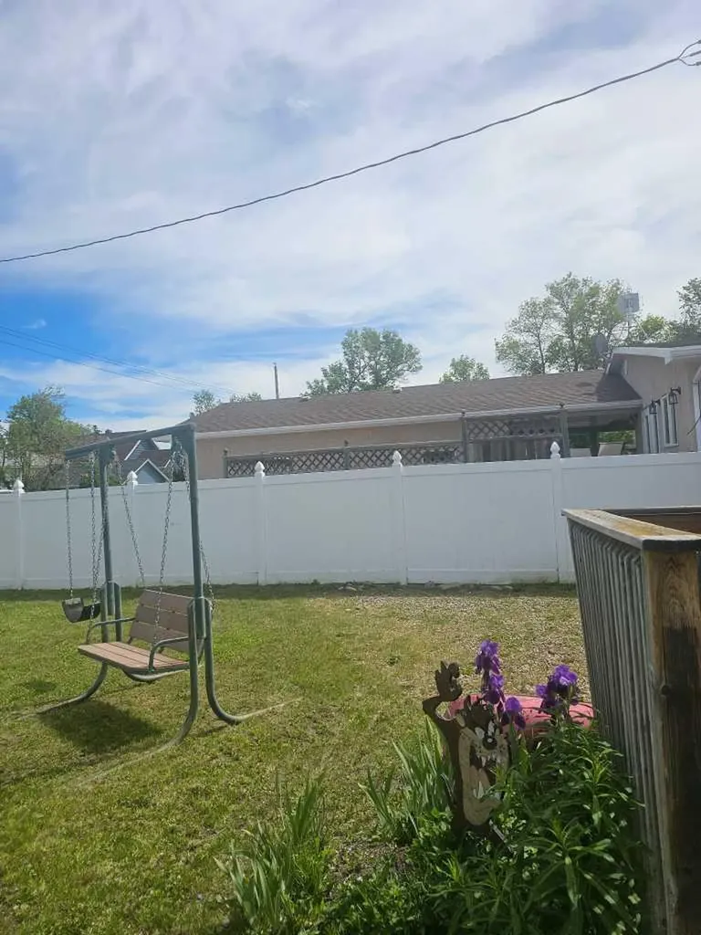 213 2nd Avenue Milk River AB T0K 1M0