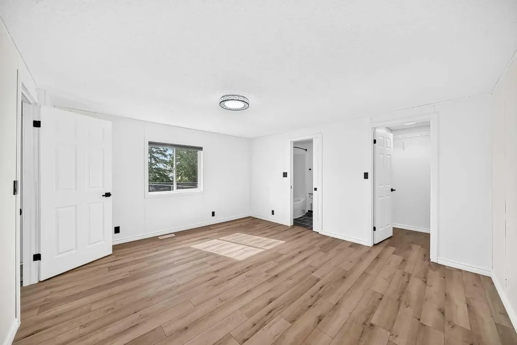 1101 84 Street NE Calgary AB T2A 7X2