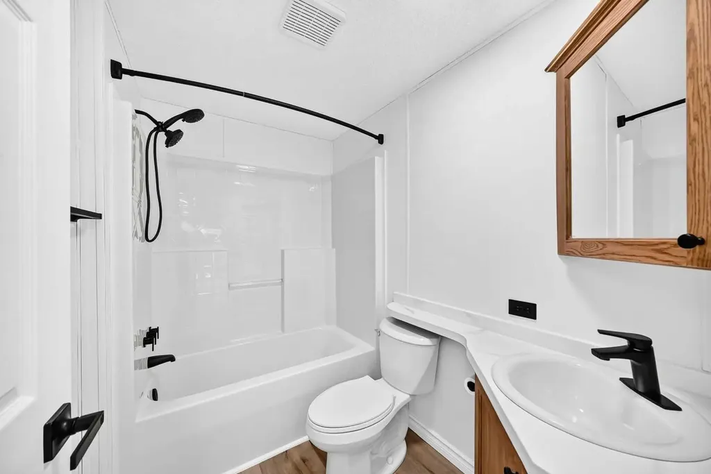 1101 84 Street NE Calgary AB T2A 7X2