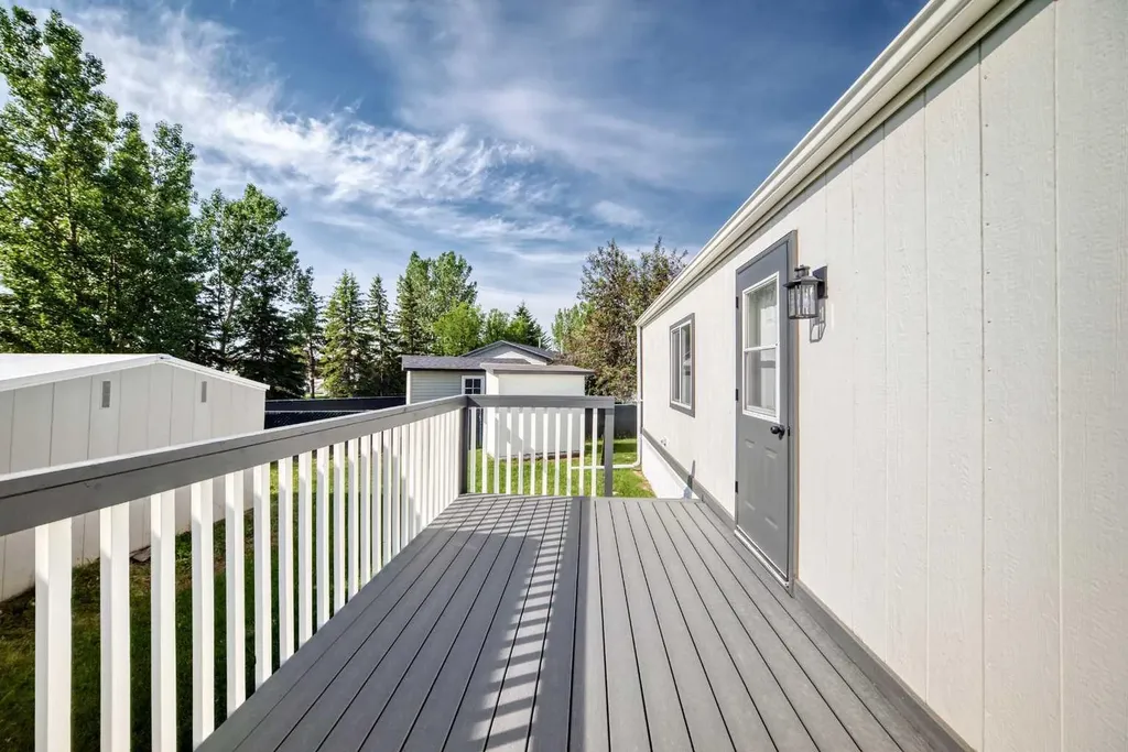 1101 84 Street NE Calgary AB T2A 7X2