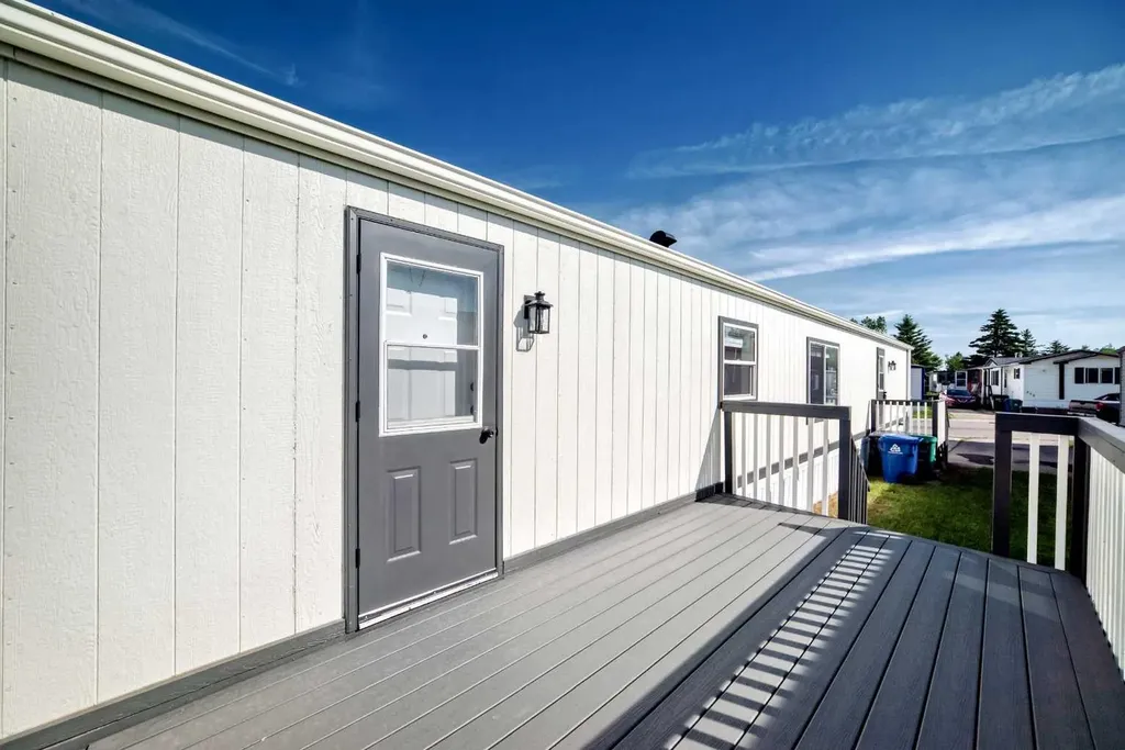 1101 84 Street NE Calgary AB T2A 7X2