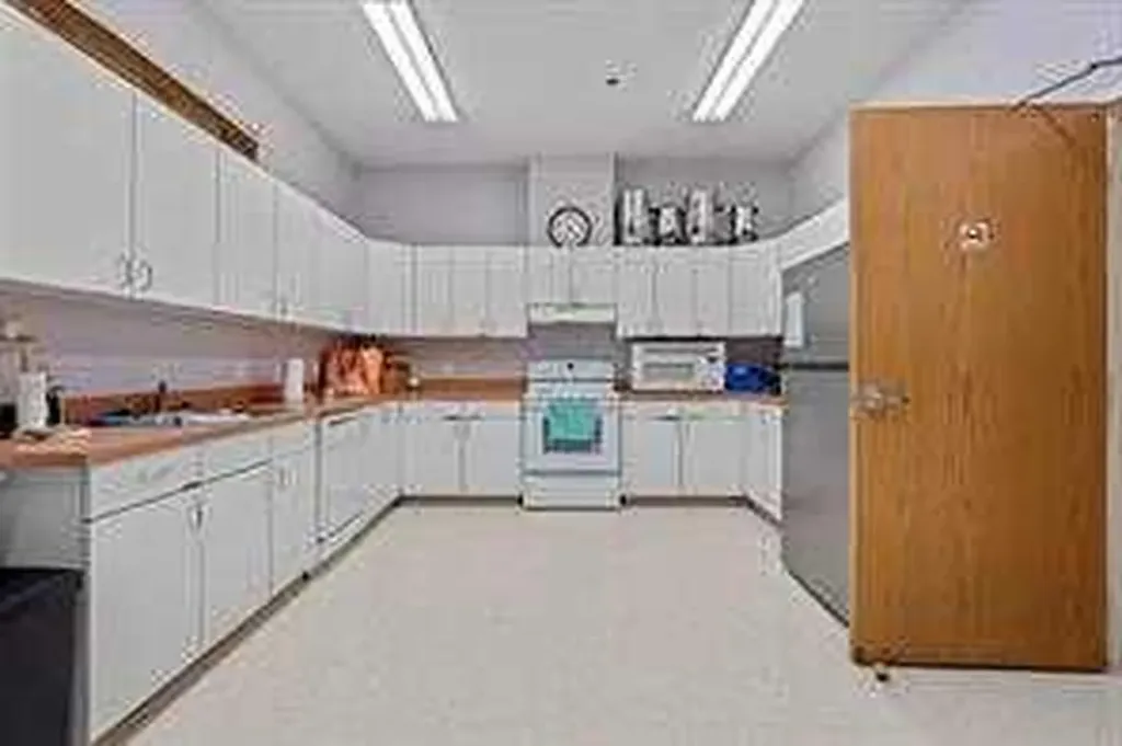 1101 84 Street NE Calgary AB T2A 7X2