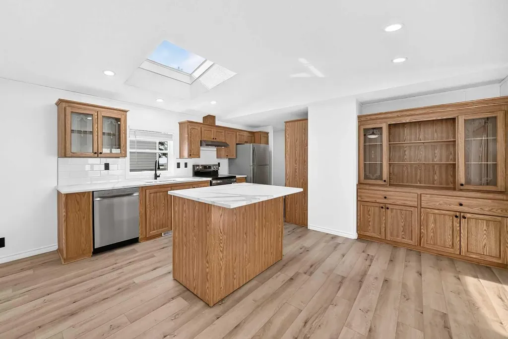 1101 84 Street NE Calgary AB T2A 7X2