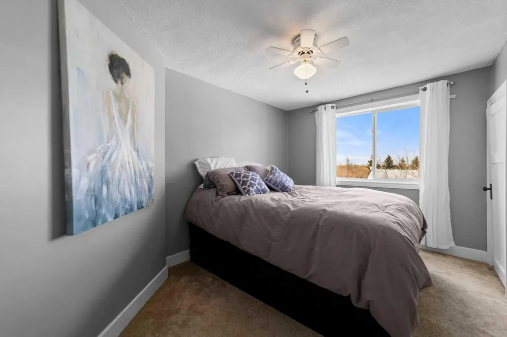 44170 Range Road 140 Rural Flagstaff County AB T0B 2L0