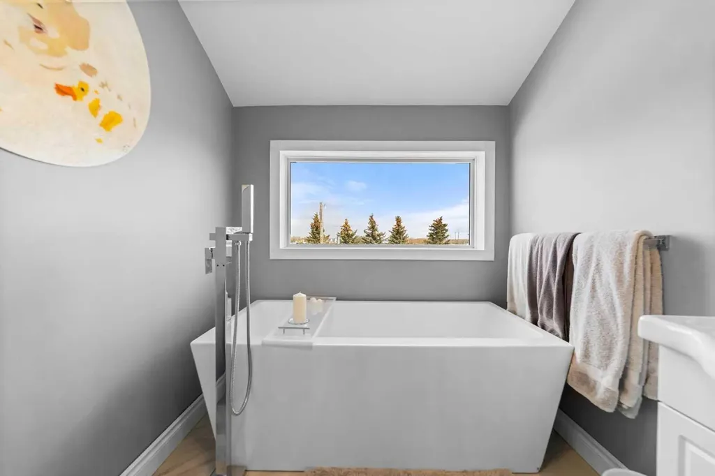 44170 Range Road 140 Rural Flagstaff County AB T0B 2L0