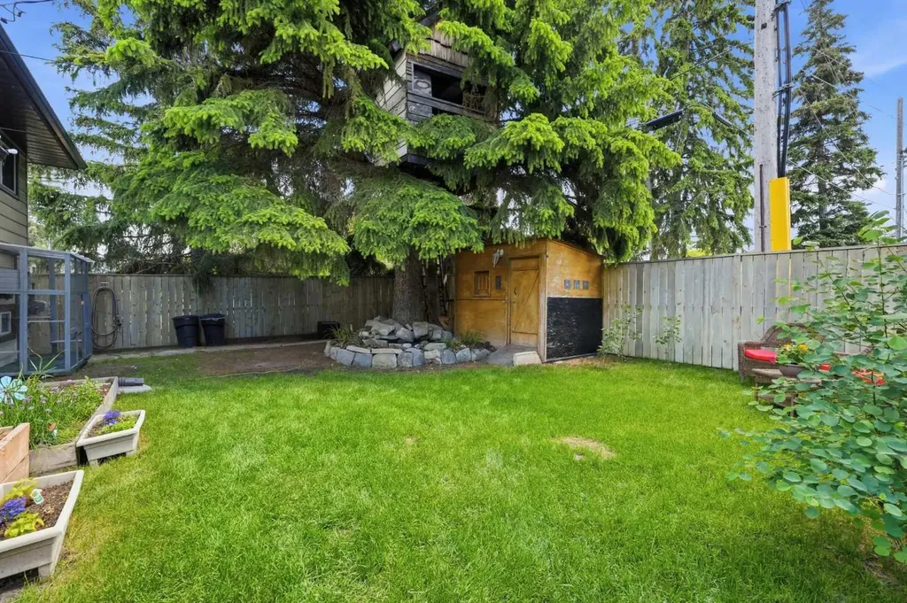 1439 90 Avenue SW Calgary AB T2V 0X3