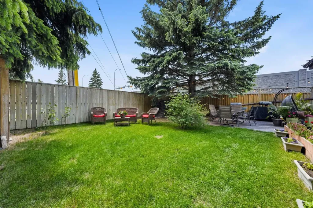 1439 90 Avenue SW Calgary AB T2V 0X3