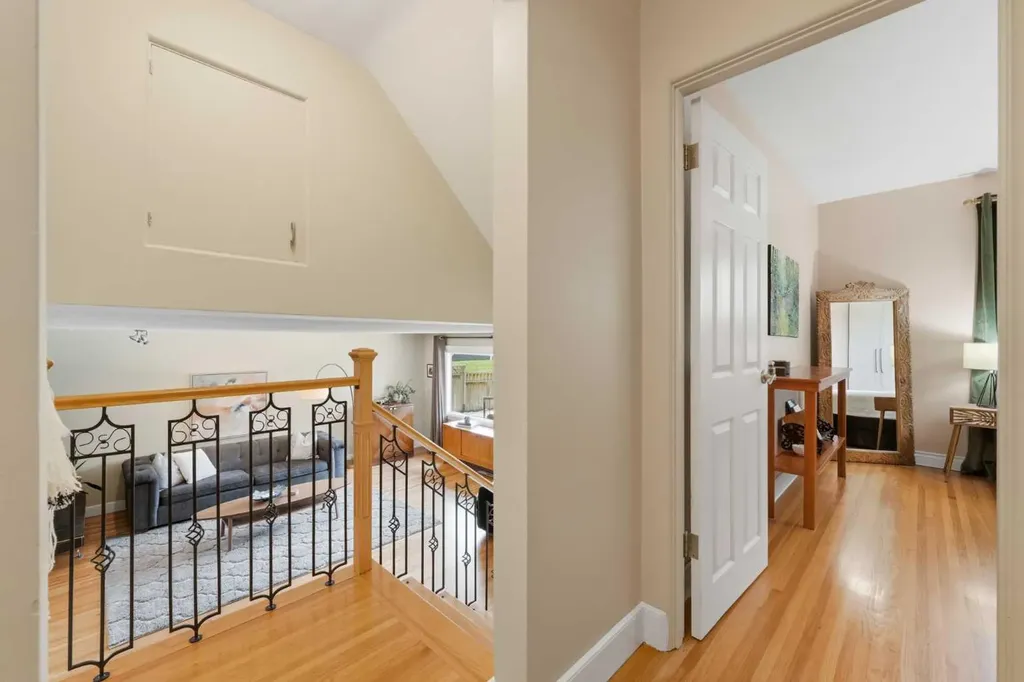 1439 90 Avenue SW Calgary AB T2V 0X3
