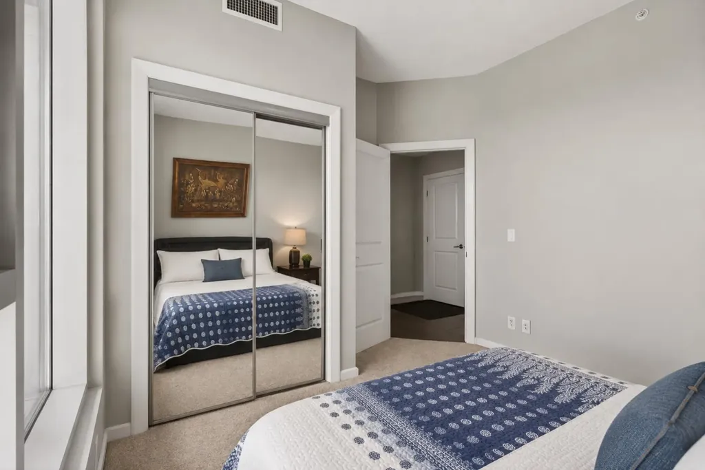 211 13 Avenue SE Calgary AB T2G 1E1