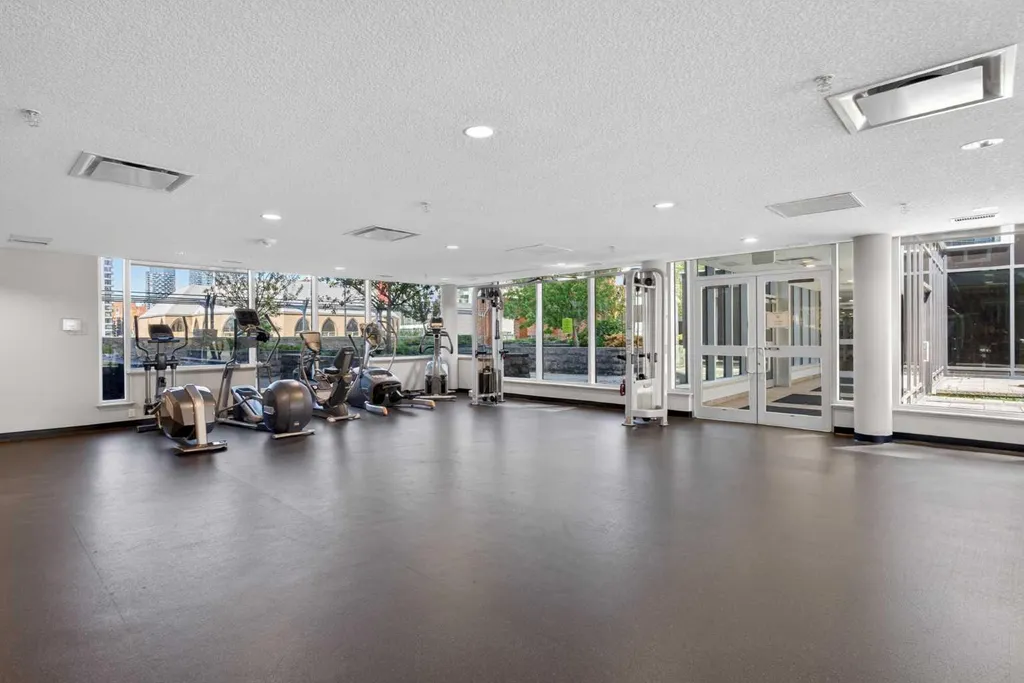 211 13 Avenue SE Calgary AB T2G 1E1