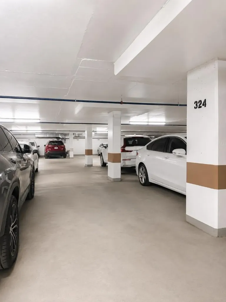 211 13 Avenue SE Calgary AB T2G 1E1
