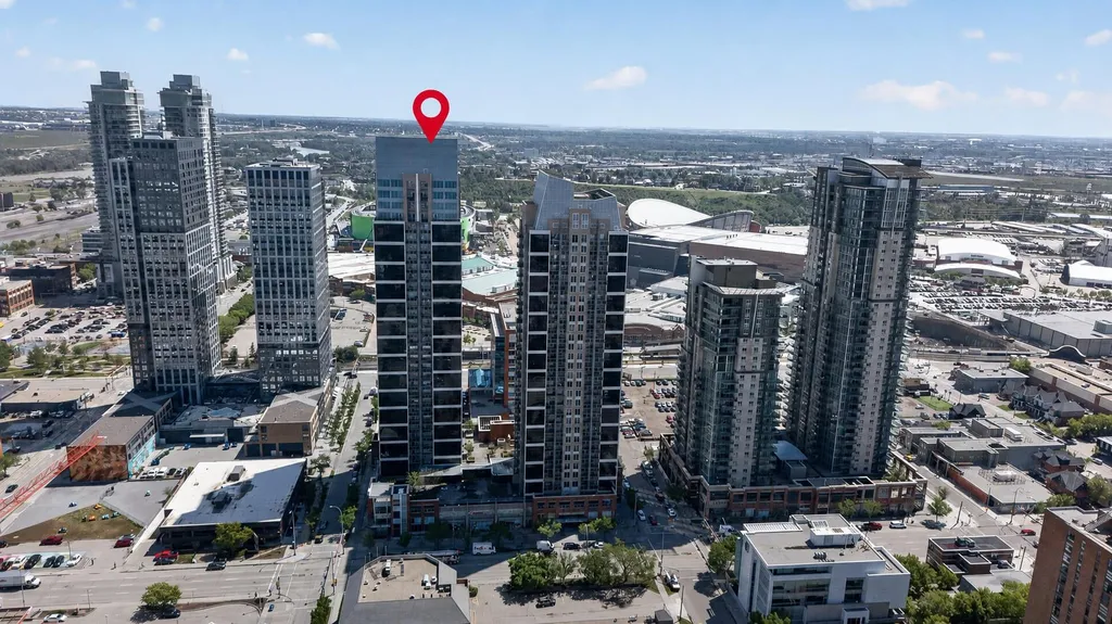 211 13 Avenue SE Calgary AB T2G 1E1