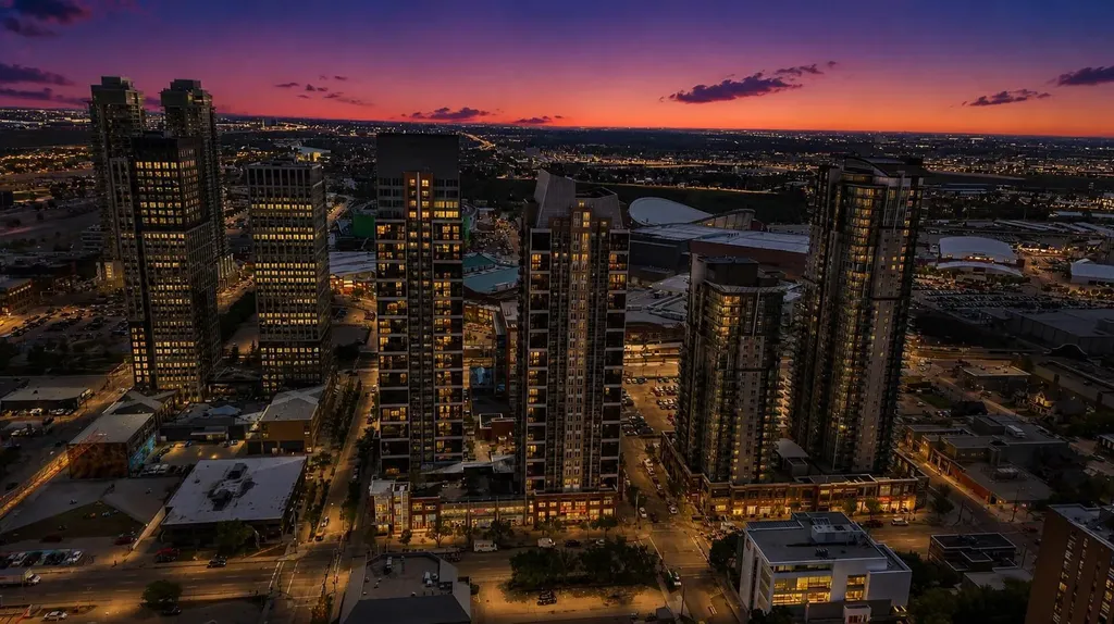 211 13 Avenue SE Calgary AB T2G 1E1