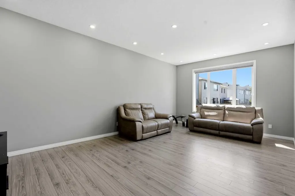 108 Cityside Park NE Calgary AB T3N 1J2