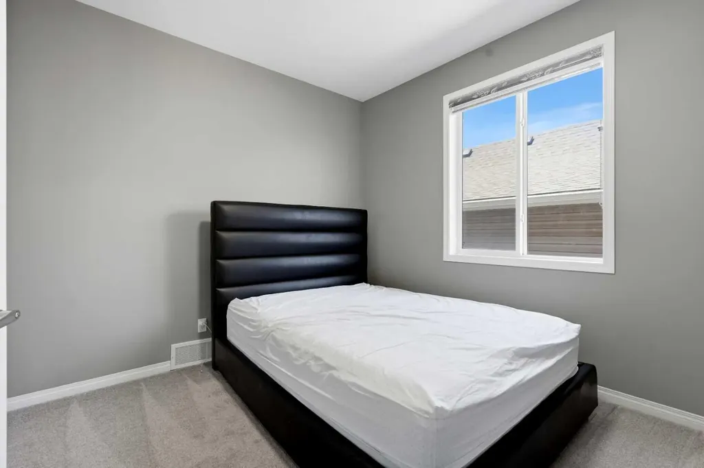 108 Cityside Park NE Calgary AB T3N 1J2