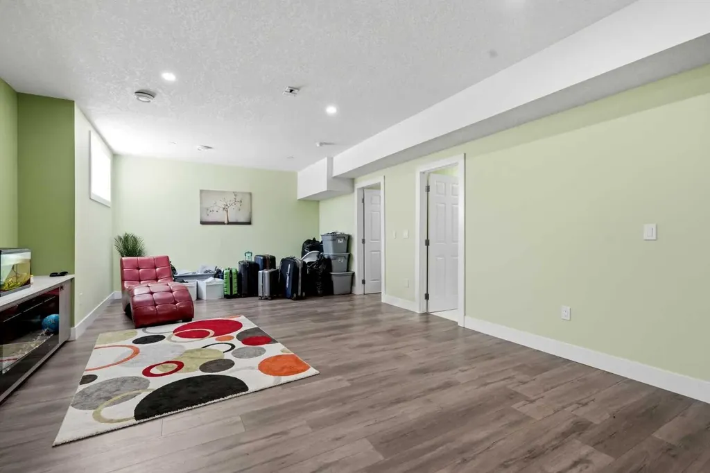 108 Cityside Park NE Calgary AB T3N 1J2