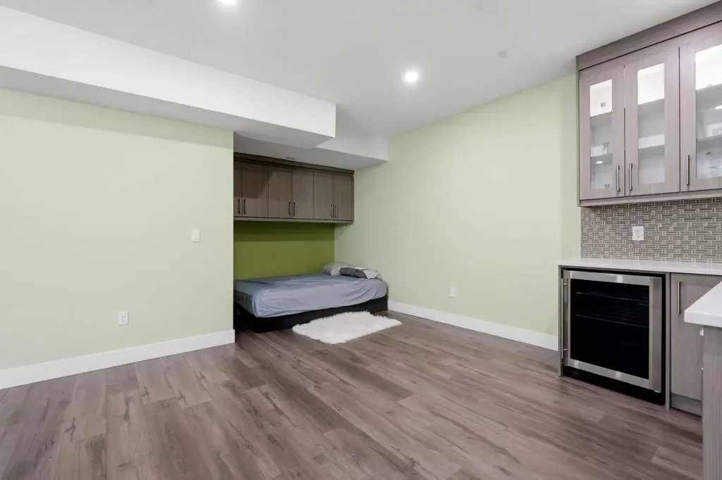 108 Cityside Park NE Calgary AB T3N 1J2