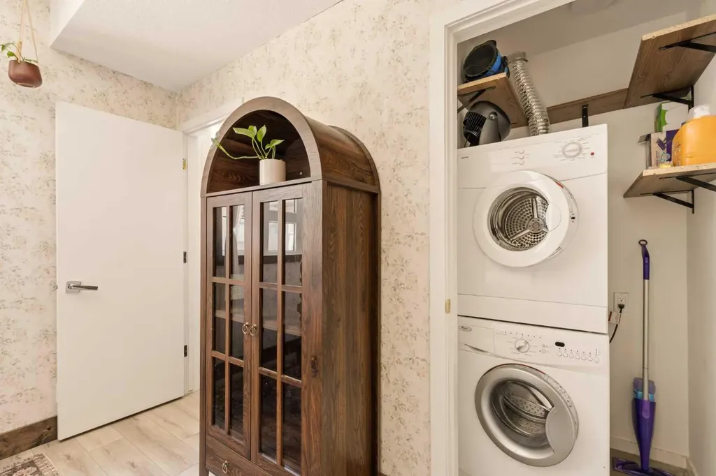 1719 9a Street SW Calgary AB T2T 6S3