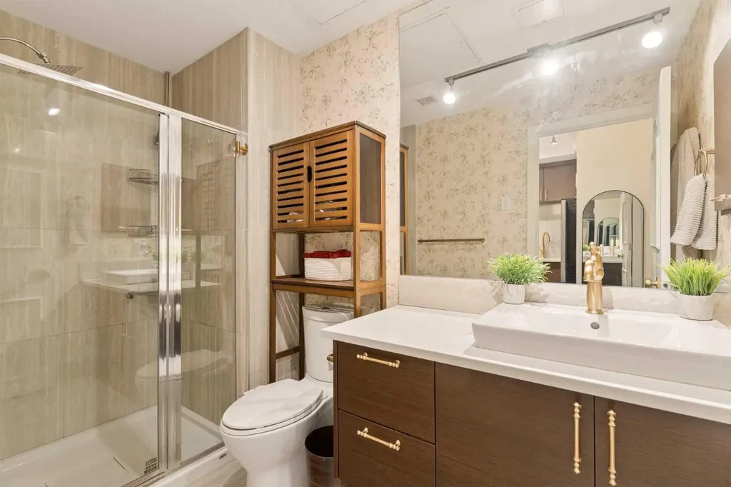 1719 9a Street SW Calgary AB T2T 6S3