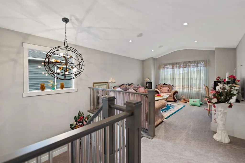 1402 Price Road Carstairs AB T0M 0N0