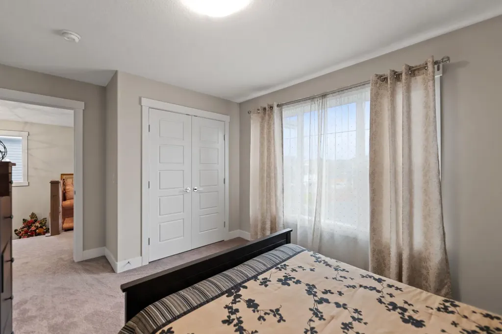 1402 Price Road Carstairs AB T0M 0N0