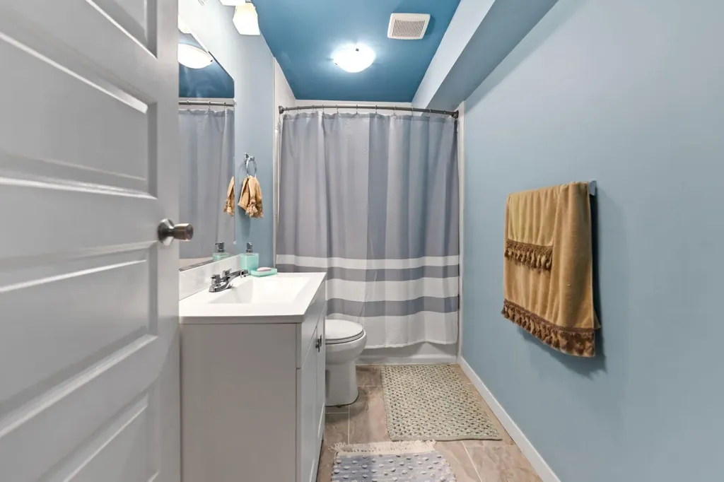 1402 Price Road Carstairs AB T0M 0N0