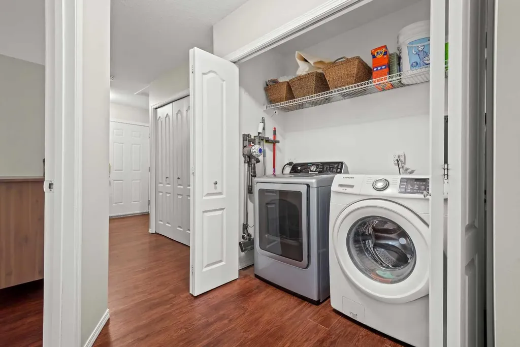229 3 Avenue NE Three Hills AB T0M 2A0
