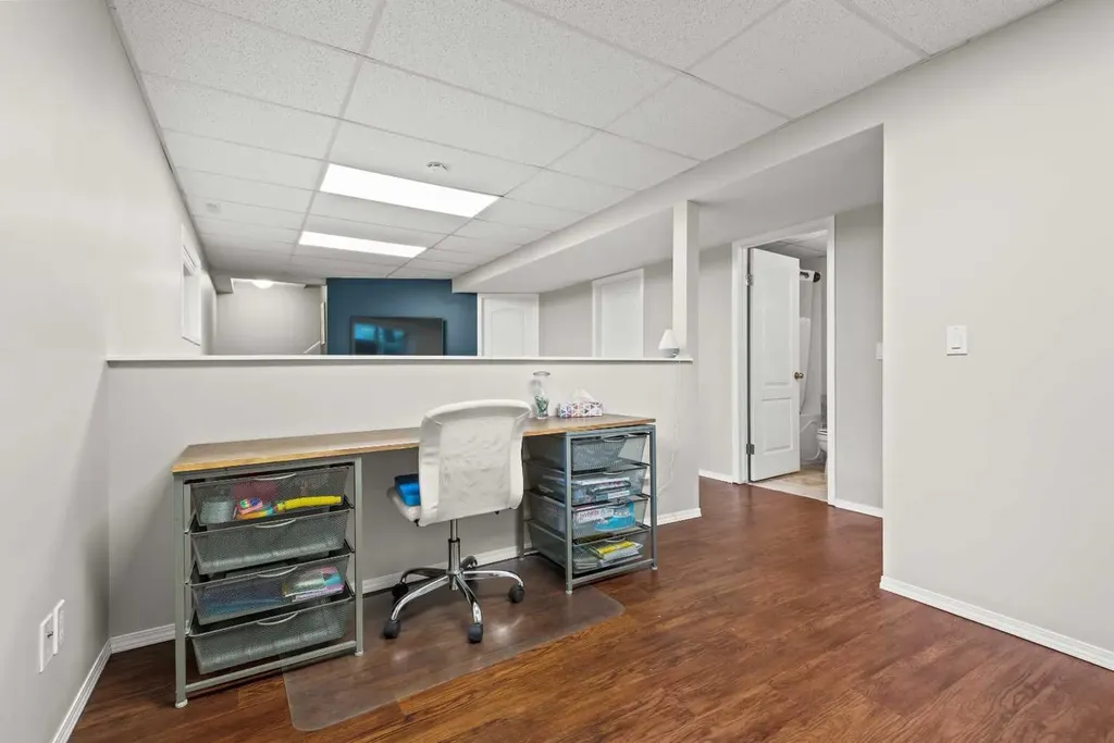 229 3 Avenue NE Three Hills AB T0M 2A0