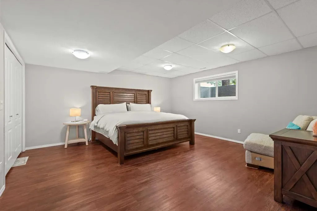 229 3 Avenue NE Three Hills AB T0M 2A0
