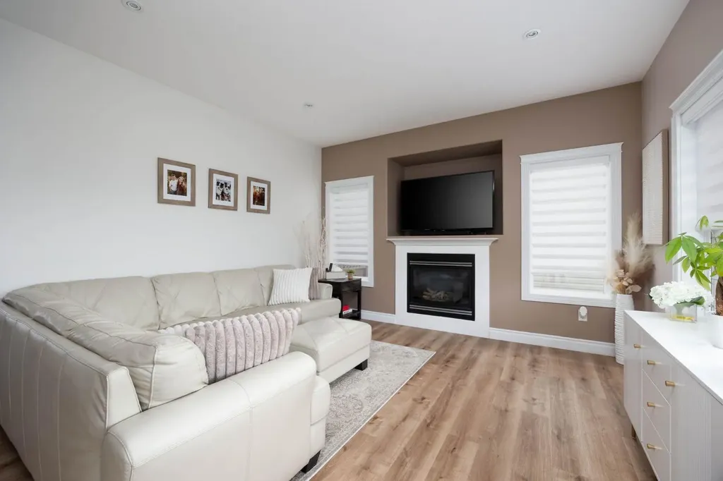 141 Honeysuckle Way Fort Mcmurray AB T9K 0M8