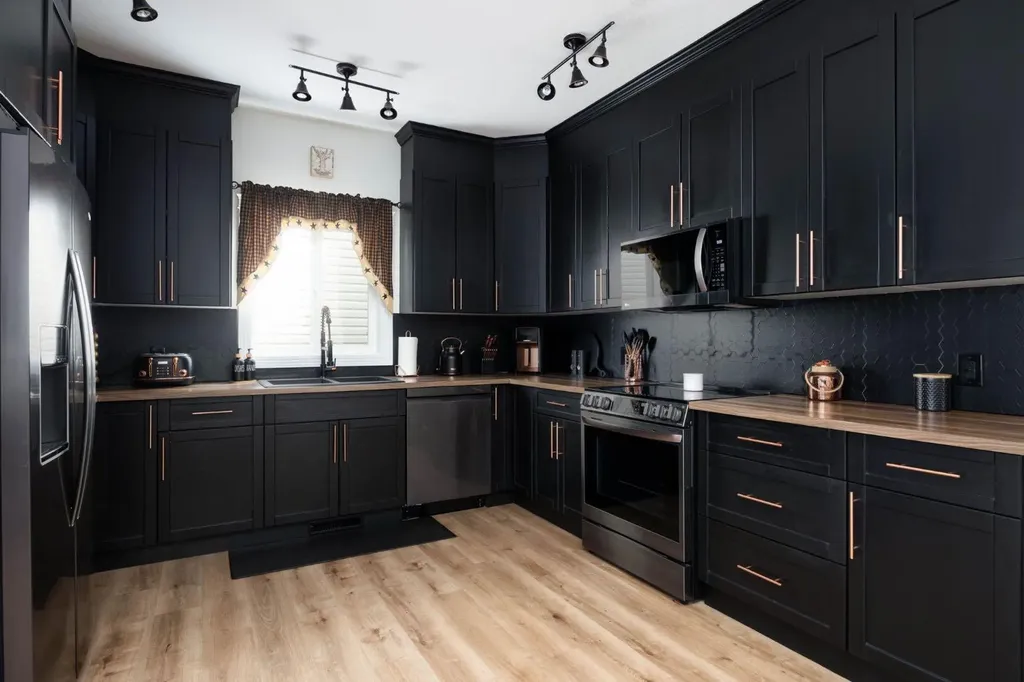 141 Honeysuckle Way Fort Mcmurray AB T9K 0M8