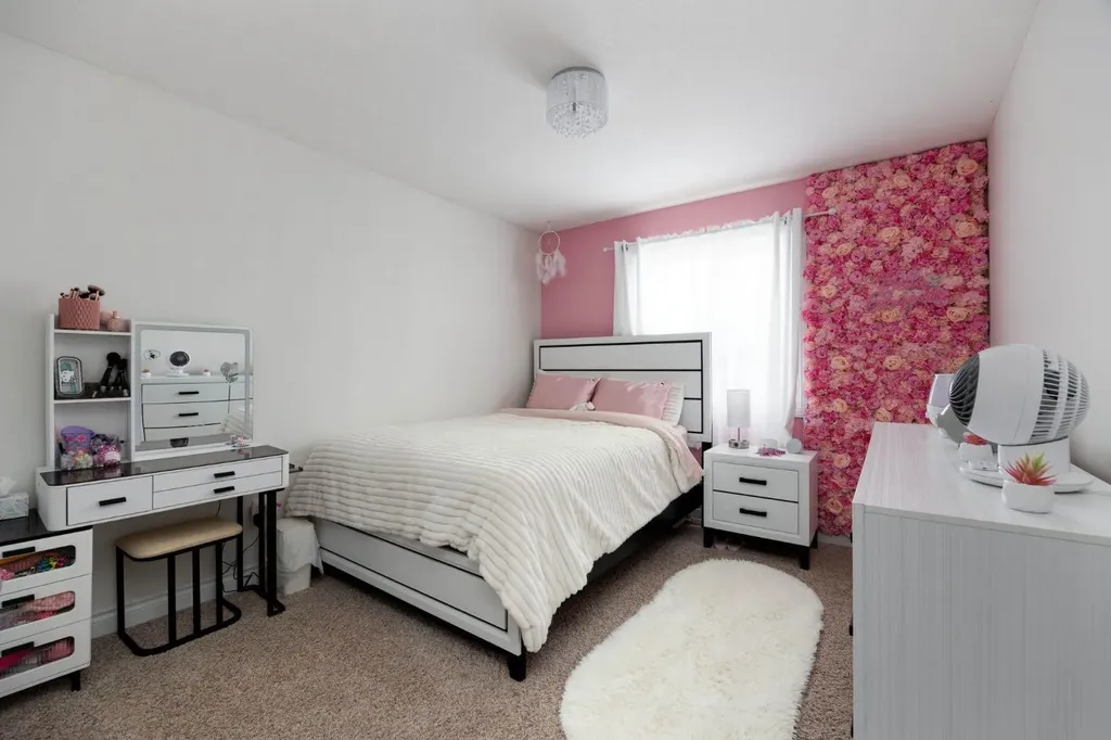 141 Honeysuckle Way Fort Mcmurray AB T9K 0M8