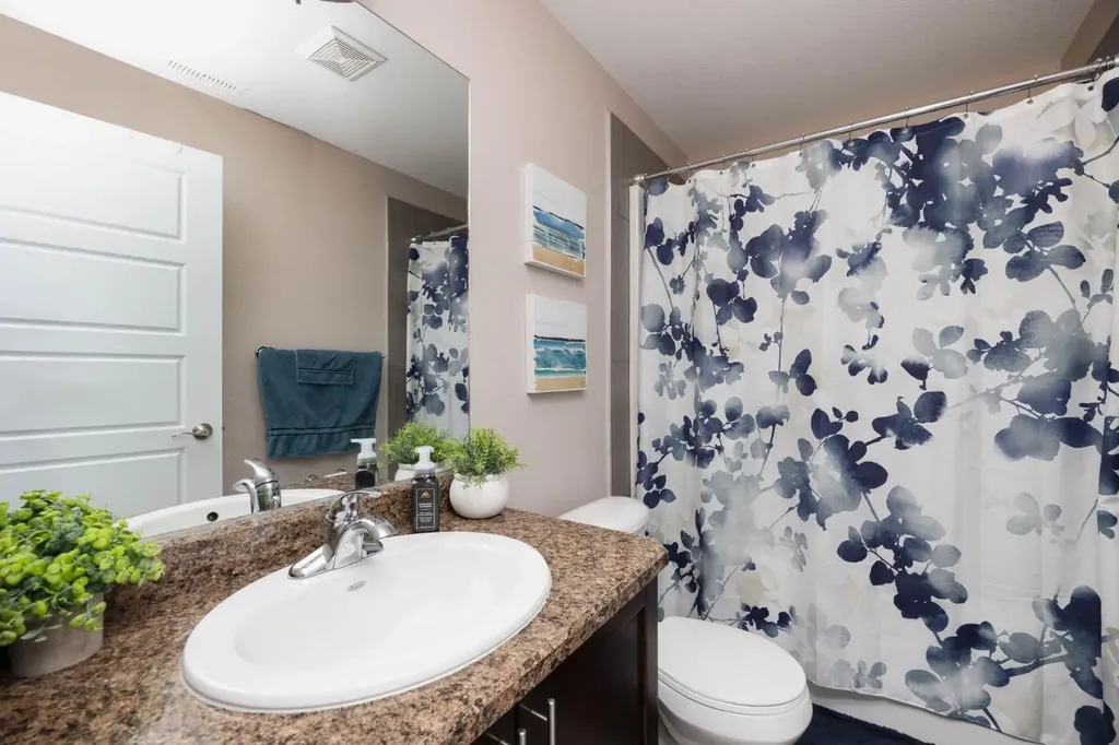 141 Honeysuckle Way Fort Mcmurray AB T9K 0M8