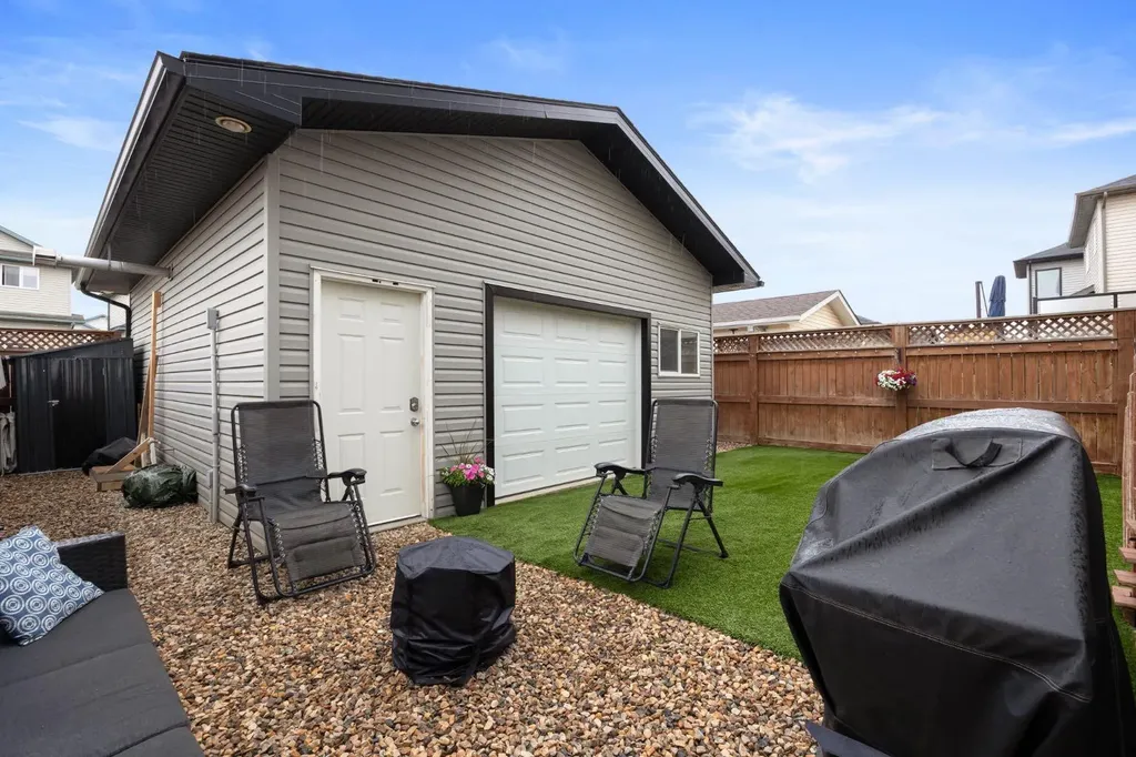 141 Honeysuckle Way Fort Mcmurray AB T9K 0M8