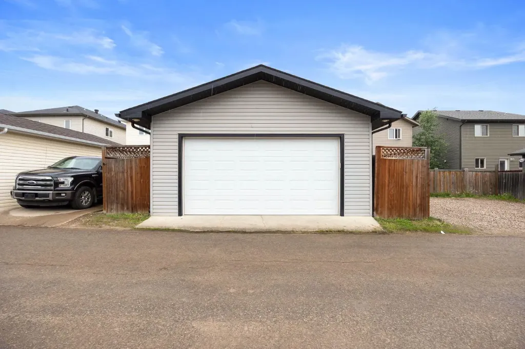 141 Honeysuckle Way Fort Mcmurray AB T9K 0M8