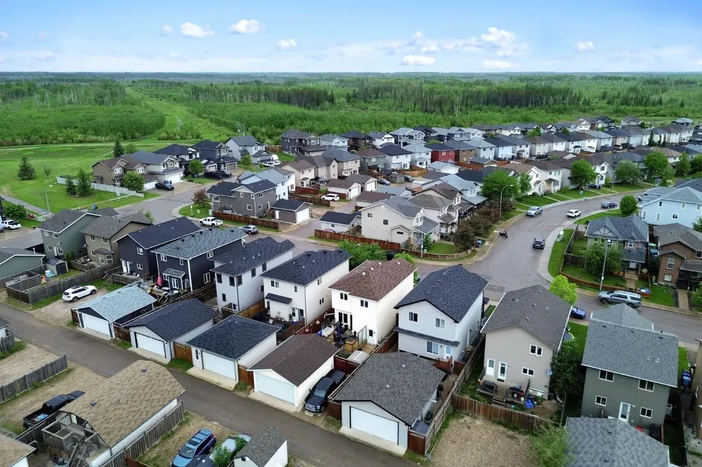 141 Honeysuckle Way Fort Mcmurray AB T9K 0M8