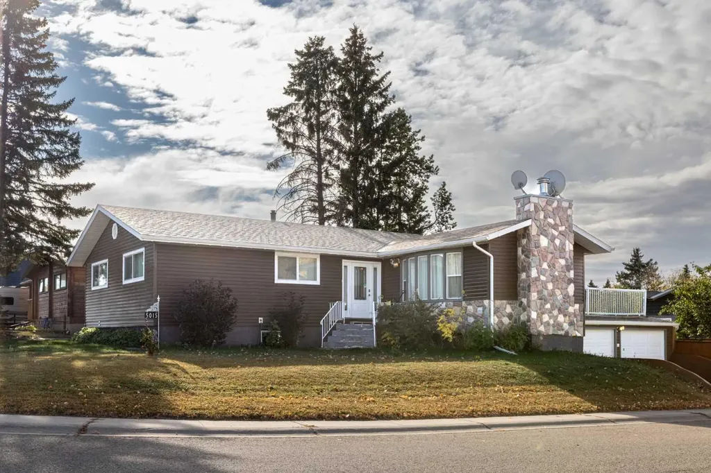 5015 35 Street Innisfail AB T4G 1H5