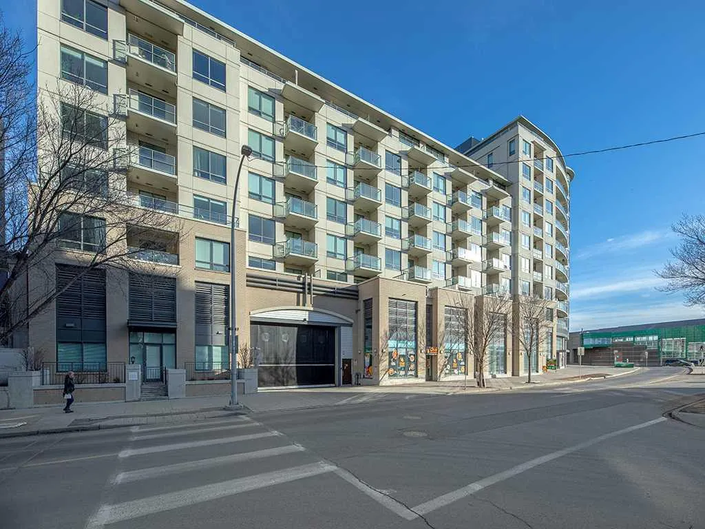 38 9 Street NE Calgary AB T2E7X9
