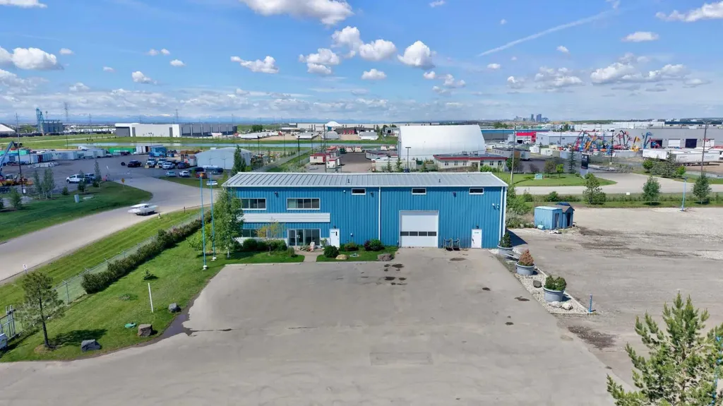 240086 Frontier Crescent Rural Rocky View County AB T1X 0W5