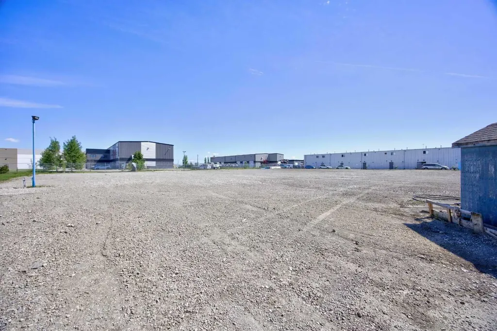 240086 Frontier Crescent Rural Rocky View County AB T1X 0W5