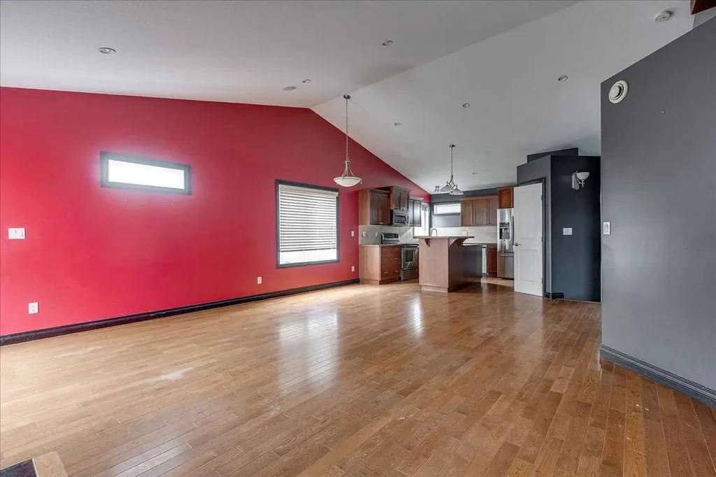 114 Jenner Crescent Red Deer AB T4P 0E4