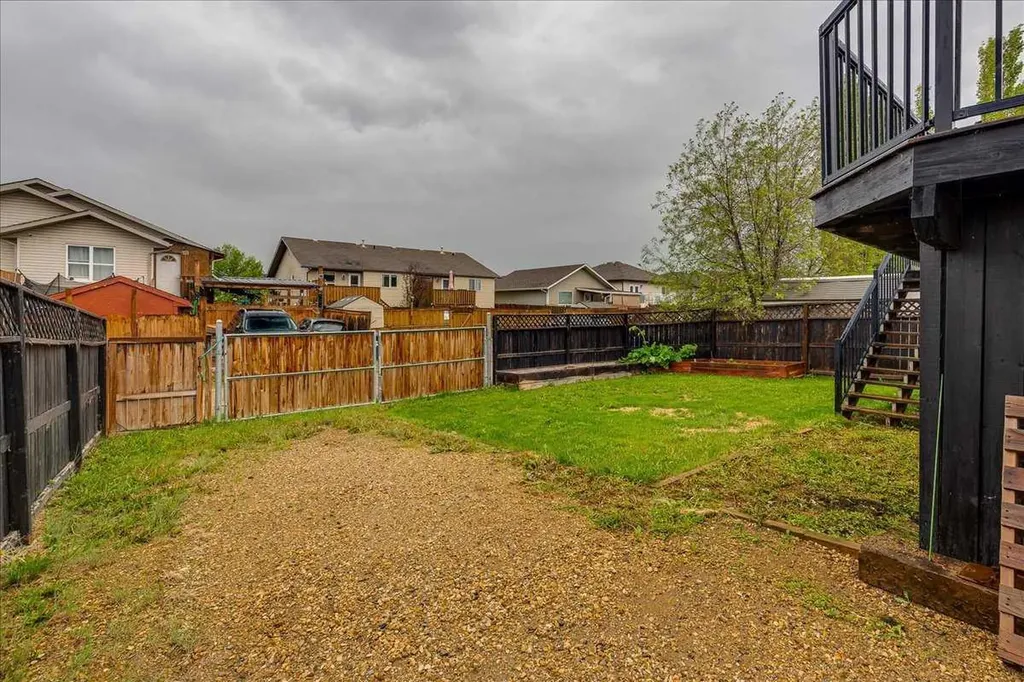 114 Jenner Crescent Red Deer AB T4P 0E4