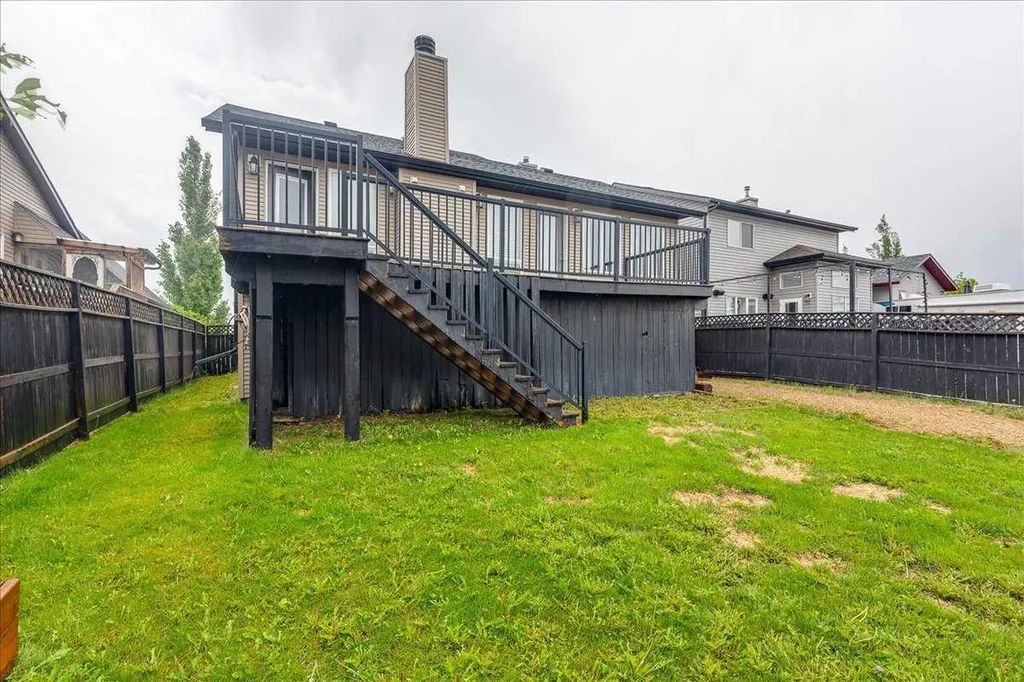 114 Jenner Crescent Red Deer AB T4P 0E4