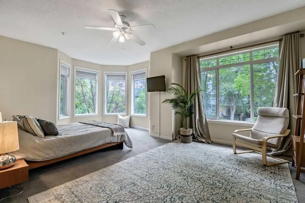 923 15 Avenue SW Calgary AB T2R 0S2