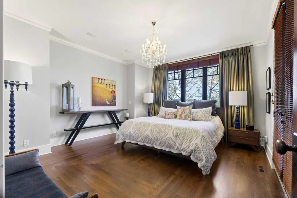 650 29 Avenue NW Calgary AB T2M 2M7