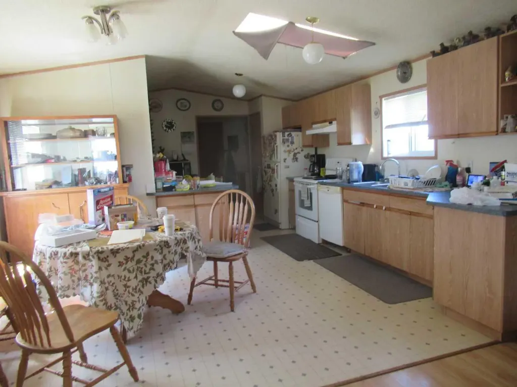 5235 50 Street Rural Clearwater County AB T0M 0M0