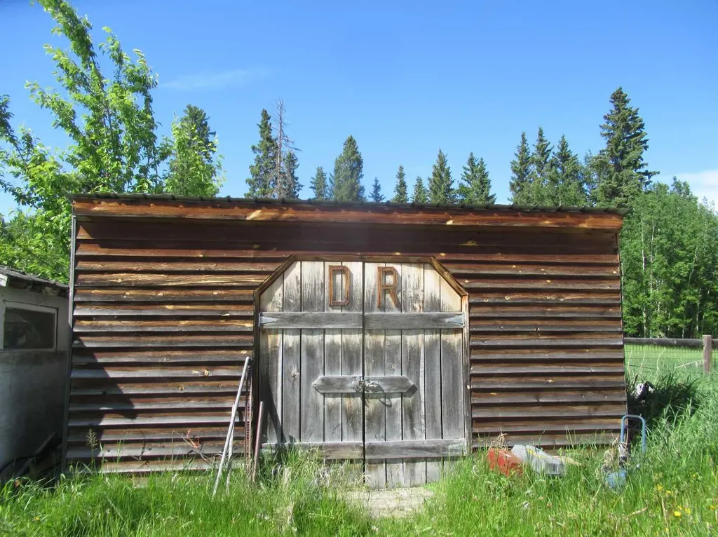 5235 50 Street Rural Clearwater County AB T0M 0M0